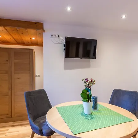 Posch Guest house *